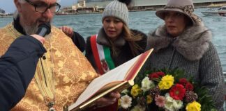 Carluccio partecipa alla solenne benedizione delle acque del Porto