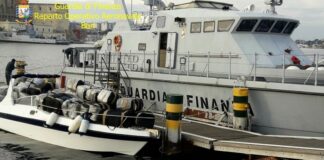 Scafo con due tonnellate di marijuana scoperto nell’Adriatico