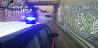 Coppia di anziani intrappolata nel sottopassaggio allagato salvata dai Carabinieri