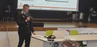 Cisternino, i carabinieri al liceo Punzi: legalità, bullismo e droghe tra i 160 studenti
