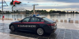 Estorsione, tentate lesioni e porto d’arma illegale: arrestato 30enne brindisino