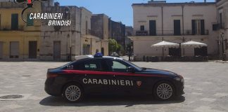 Hashish, marijuana, cocaina, metanfetamina e chetamina in casa: arrestato 22enne